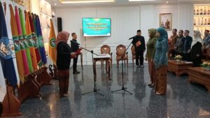 Rektor Univet Bantara Melantik Kaprodi Magister Pendidikan Bahasa Indonesia (MPBI) serta Kepala Pusat Pengelolaan Jurnal dan Luaran Penelitian LPPM Periode 2026–2031
